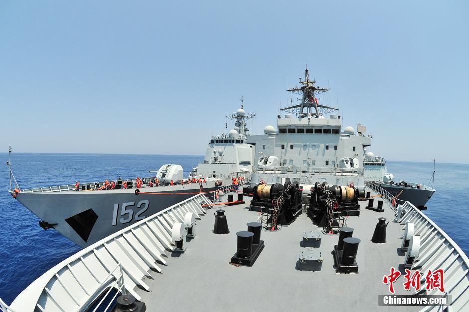 也门胡塞武装称在红海袭击美军“艾森豪威尔”号航母